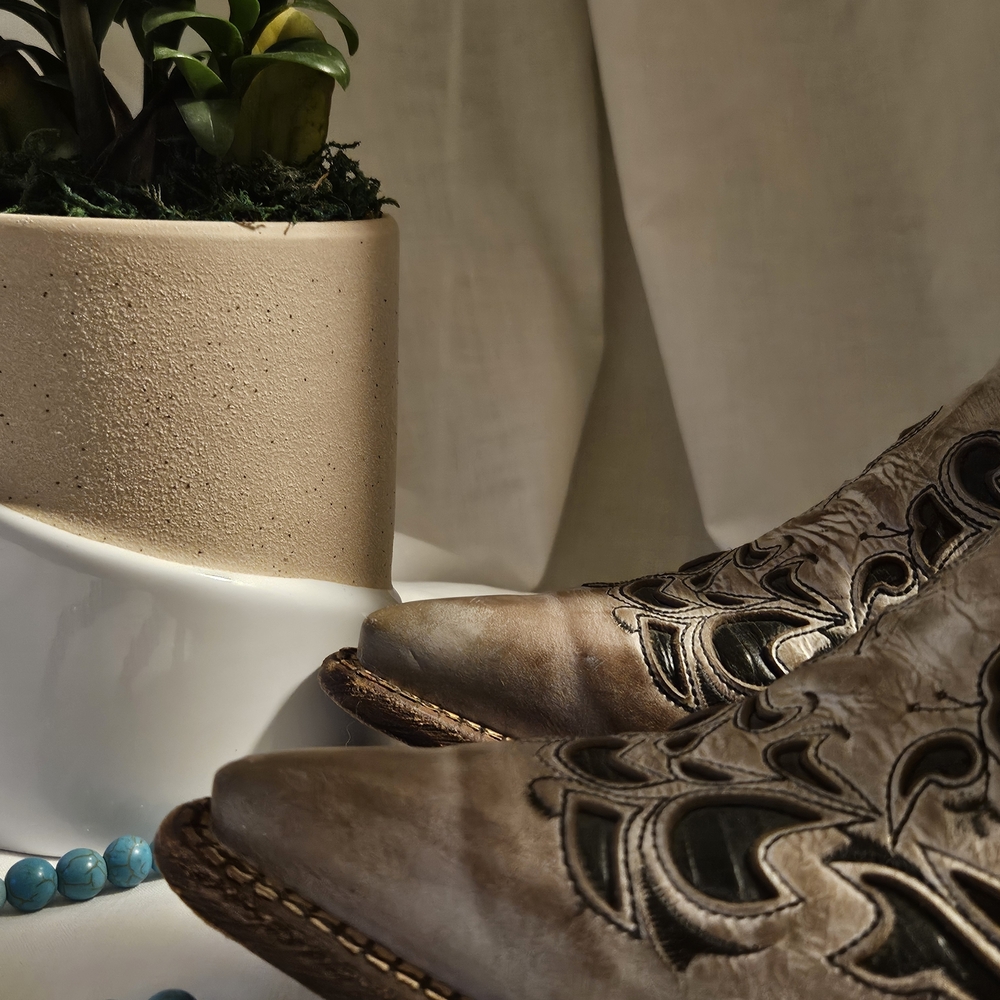 J.B. Dillon Cream and Black Cowboy Boots - Picture 3 of 11